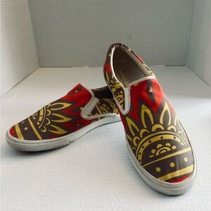 Bucket Feet Women’s Kiwi Sneakers